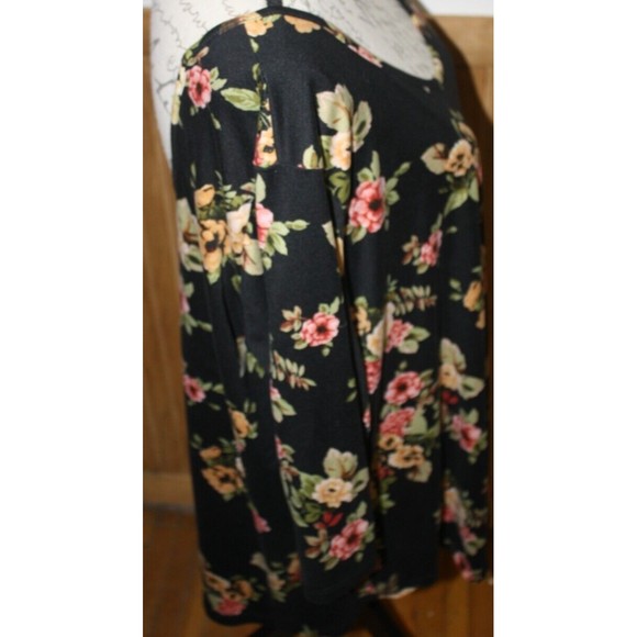 Marci Floral Blouse Women's Plus Sz 3X LS Black Pink Comfy Relaxed Fit GUC - Picture 3 of 6
